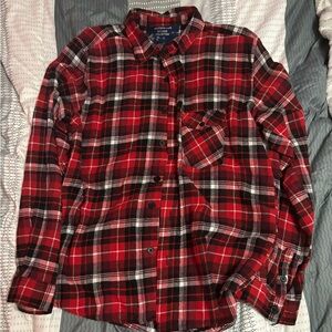 Buttoms out button down shirt